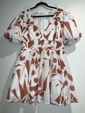 BILLY J Venice mini dress in White/Tan NWT